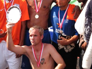 Karst van de Wolf met medaille