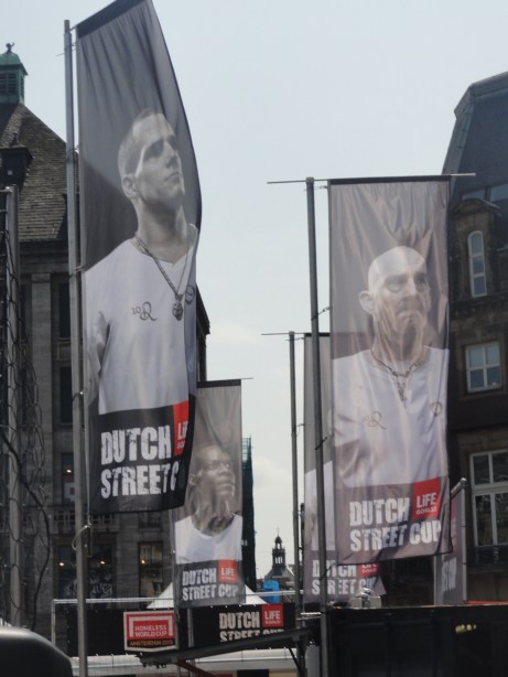 Magic happened in the heart of Amsterdam during the first sunny weekend of July. Players from 21 different cities took part in the Dutch Street Cup: Holland’s national street soccer competition for people in social support programmes. The 39 participating teams gave the city a taste of what lies ahead in 2015, when the Homeless World Cup will take place in the Netherlands.